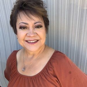 Meet your Posher, Lupe